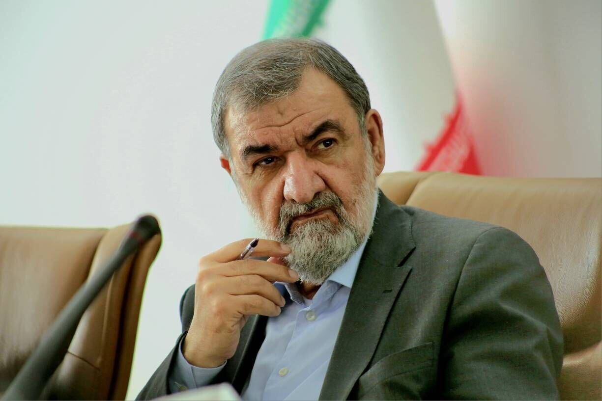 محسن رضایی: نیروهای مسلح ما با آمادگی کامل جواب دشمن را خواهند داد/ دشمن مراکز هسته‌ای خود را به‌طور سری نگه داشته بود