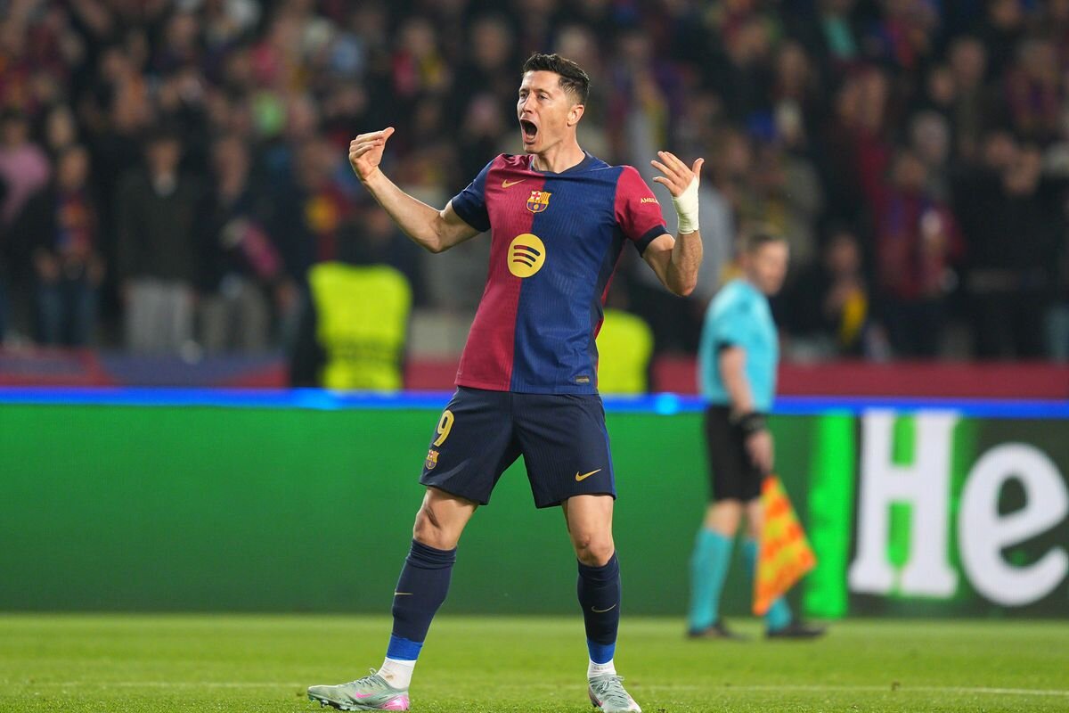 عکس| کیک تولد ستاره بارسلونا؛ معادله را حل کن! عکس| کیک تولد ستاره بارسلونا؛ معادله را حل کن!